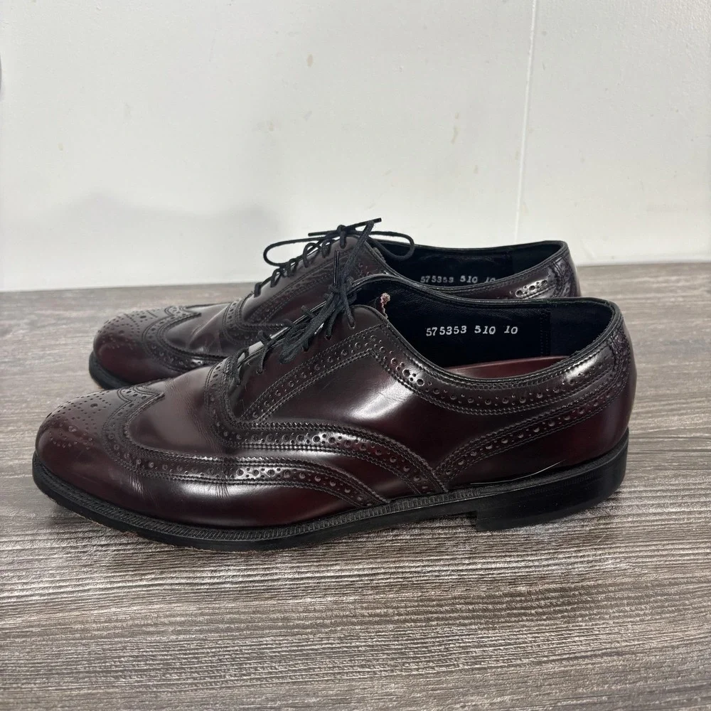 Florsheim 30300 Shoes Mens 8.5 D Brown Leather Wingtip Oxford Dress Lace Up